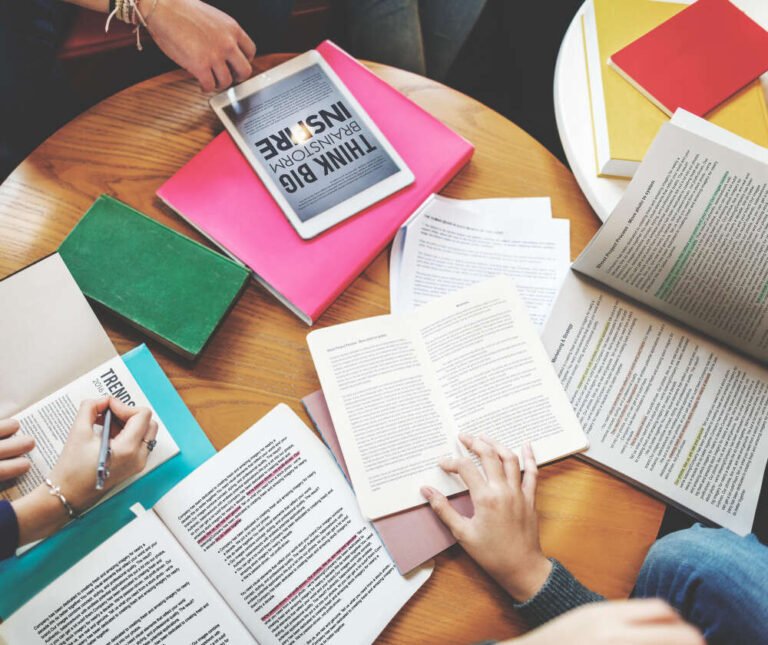 5 Essential Thesis Writing Tips for Academic Success (2025 Guide)